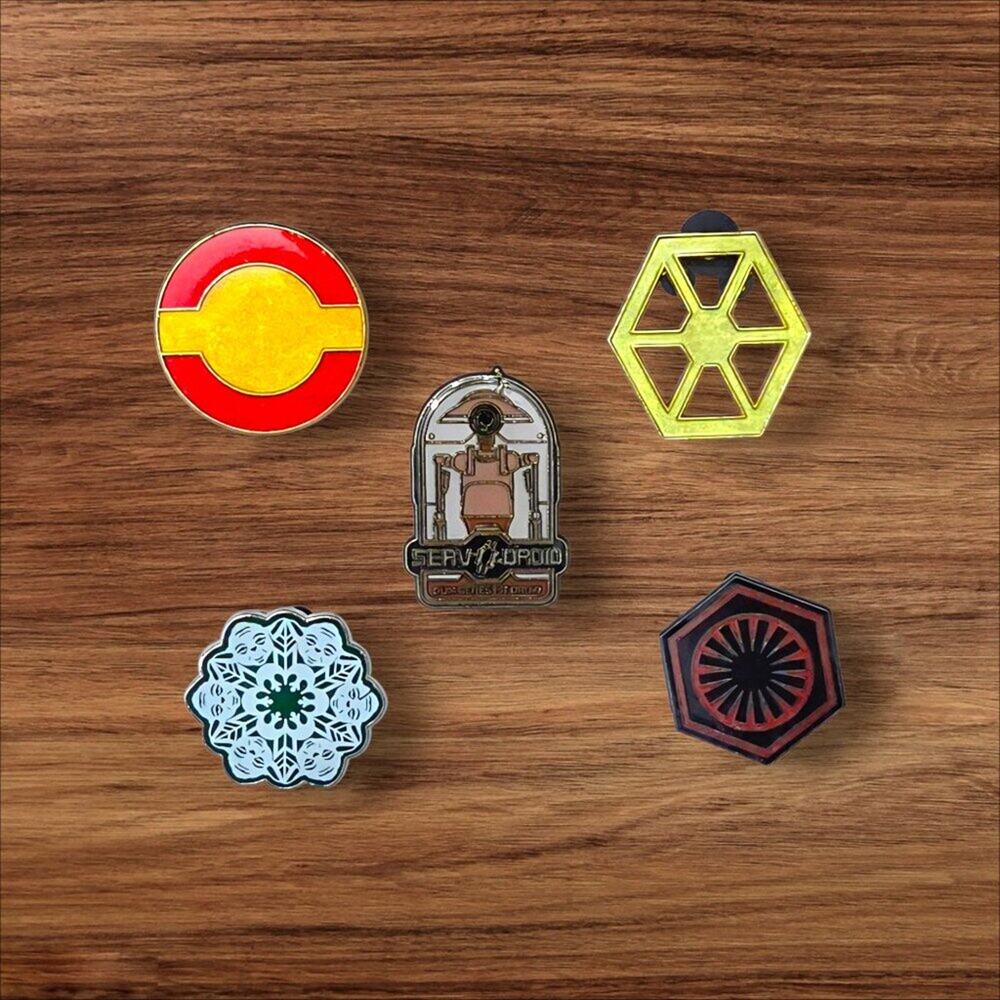 5 Star Wars Disney Parks Trading Pins, Plus 2 Bonus Pins